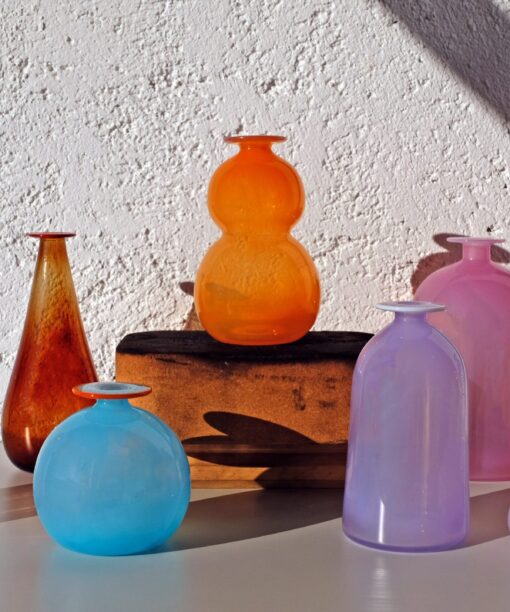 Curvy Mandarin Vase - Image 3