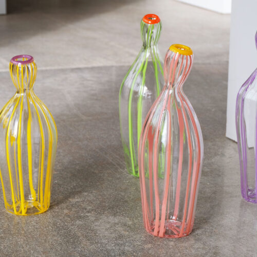 Alternative view of Linear Anatomy Vase Flamingo