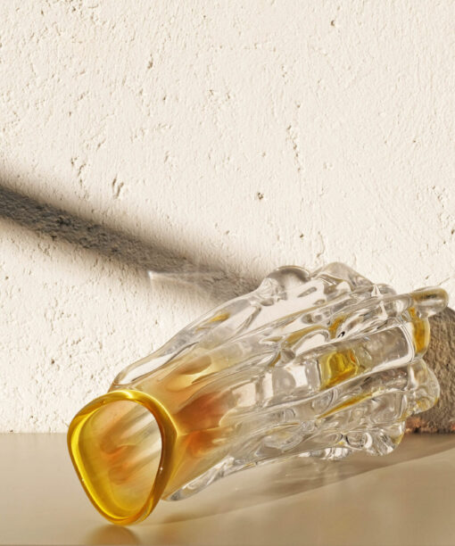 Flow Vase Transparent Centerpiece - Image 4