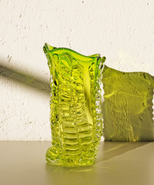 Flow Vase Lime